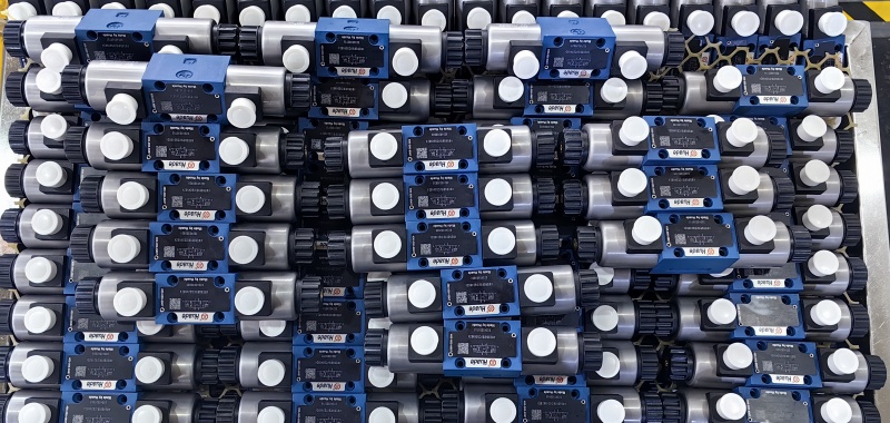 Hľadáte vysoko kvalitnú a nákladovo efektívnu alternatívu Rexroth? Vyberte si hydraulické ventily Huade!
